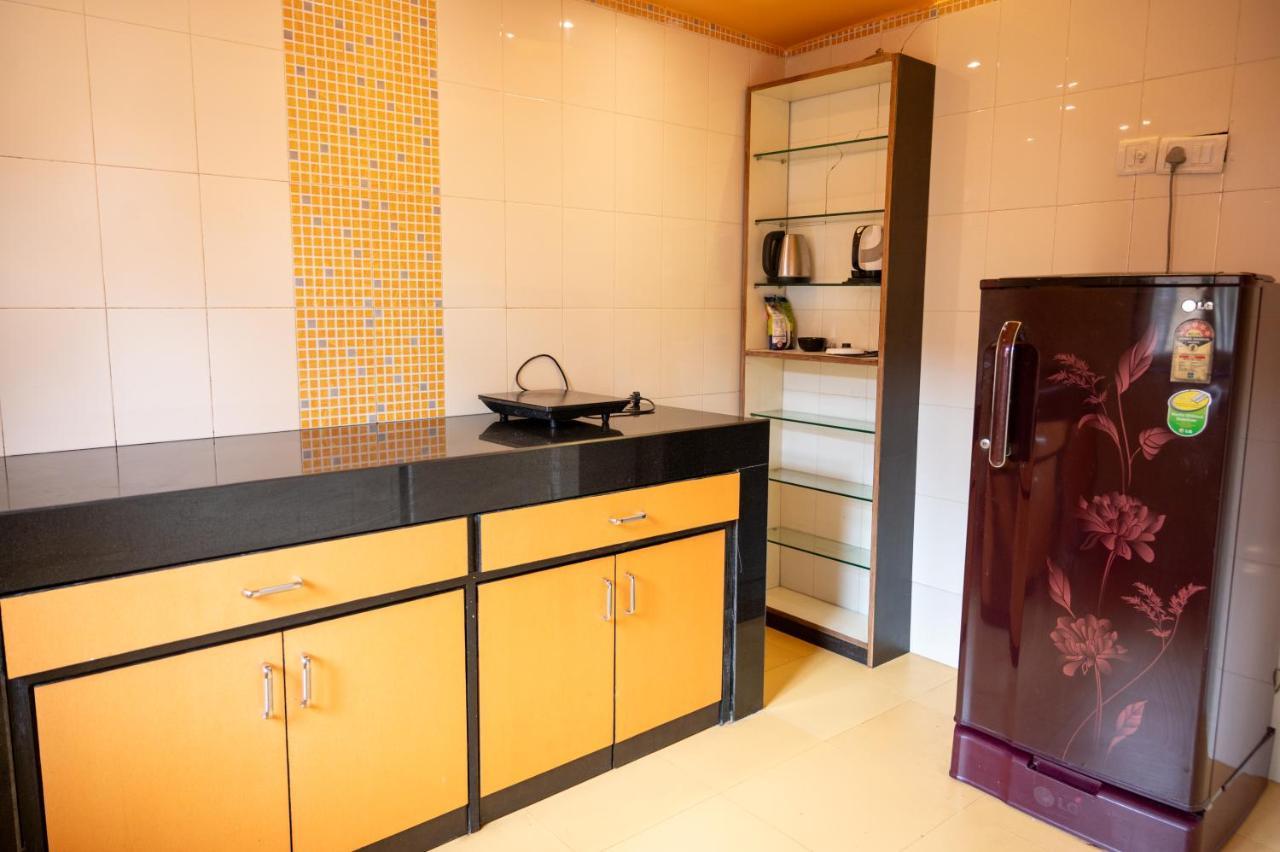 Ronne's Staycation In Goa Apartment